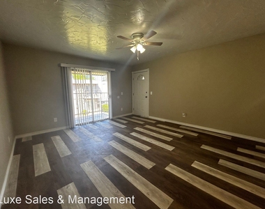 6036 Nw Expressway Unit C - Photo Thumbnail 3