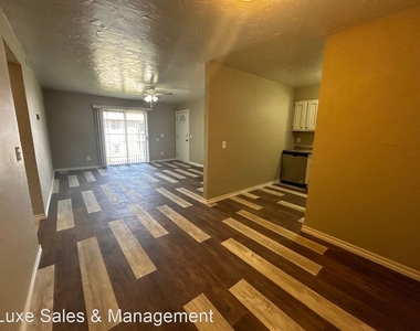 6036 Nw Expressway Unit C - Photo Thumbnail 5