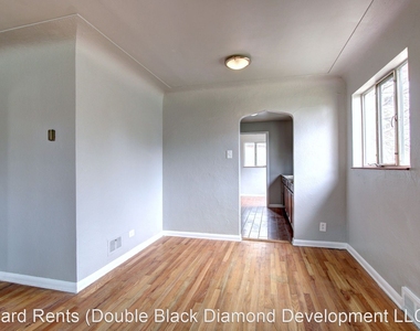 2225 Ames St - Photo Thumbnail 7