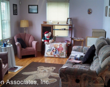 2913 Beacon St - Photo Thumbnail 1