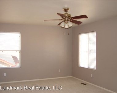 1095 Scarlet Oak Drive - Photo Thumbnail 6