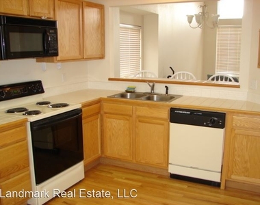 1095 Scarlet Oak Drive - Photo Thumbnail 2