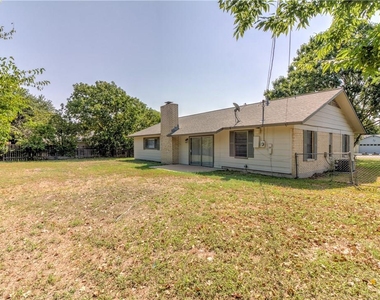 803 River Bend Dr - Photo Thumbnail 29