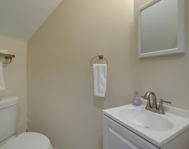 3871 Nw 67 Way - Photo Thumbnail 12