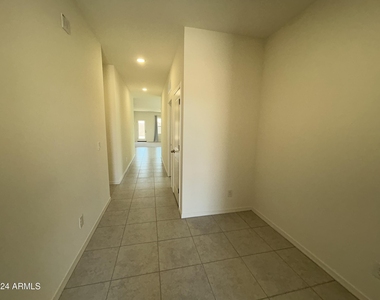 18461 N Los Gabrieles Way - Photo Thumbnail 3