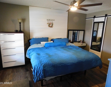 3561 W Galveston Street - Photo Thumbnail 4