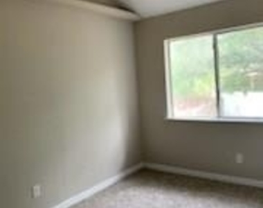 1364 Cy Blackburn Circle - Photo Thumbnail 19