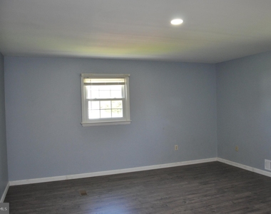 11809 Milbern Drive - Photo Thumbnail 13