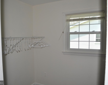 11809 Milbern Drive - Photo Thumbnail 16