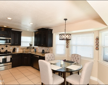 5060 Silver Sands Avenue - Photo Thumbnail 7