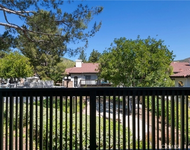 5533 Spanish Oak Lane - Photo Thumbnail 12