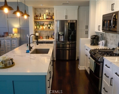 77 Brownstone Way - Photo Thumbnail 5