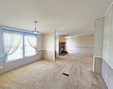 3981 W Donner Street - Photo Thumbnail 9