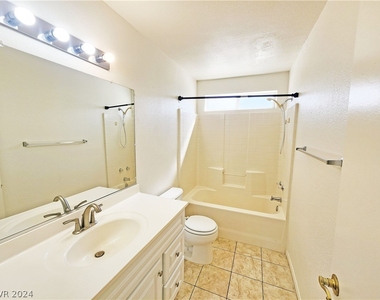 2341 E Calvada Boulevard - Photo Thumbnail 13