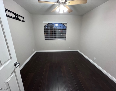 8455 W Sahara Avenue - Photo Thumbnail 38