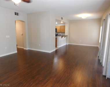 830 Cozette Court - Photo Thumbnail 6