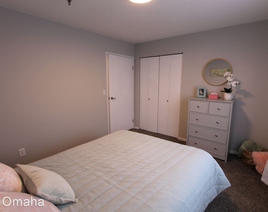 2807 Lincoln Way - Photo Thumbnail 153