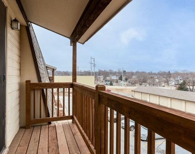 10827 Blondo Street - Photo Thumbnail 24