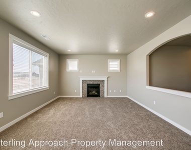 8027 S Topaz Ridge Ave - Photo Thumbnail 17