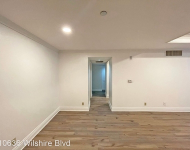 10636 Wilshire Blvd - Photo Thumbnail 13