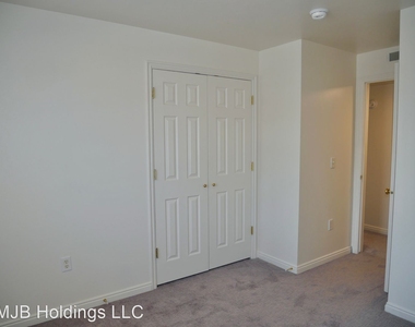 1693 North 400 West - Photo Thumbnail 2