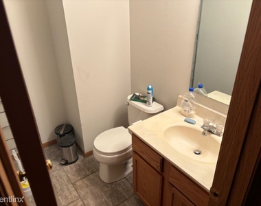 7240 Aplin Dr - Photo Thumbnail 11