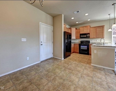 5295 Prominence Pt - Photo Thumbnail 5