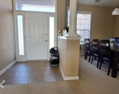 9616 Helmsley Circle - Photo Thumbnail 8