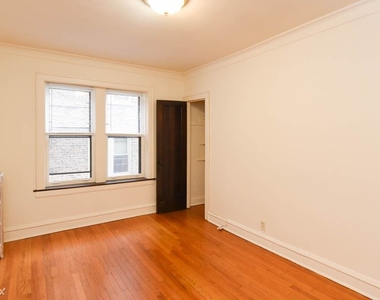 2848 W. Cullom, Unit 5 - Photo Thumbnail 11