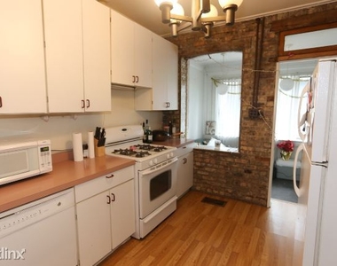 849 W. Fletcher, Unit 7 - Photo Thumbnail 4