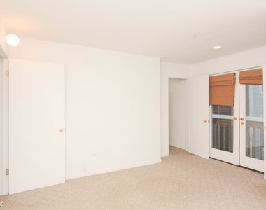 849 W. Fletcher, Unit Ahc - Photo Thumbnail 9