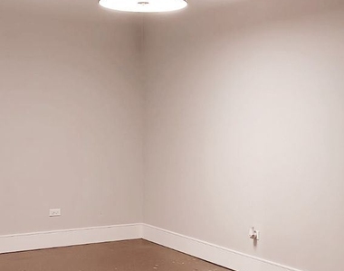 4046 N. Hermitage - Photo Thumbnail 5