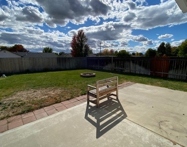 9167 W Mediterranean Dr - Photo Thumbnail 1