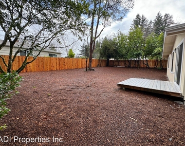 10054 Sw 35th Ave - Photo Thumbnail 10