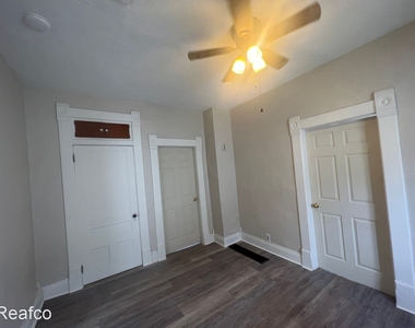 1646 Briarwood Ave - Photo Thumbnail 6