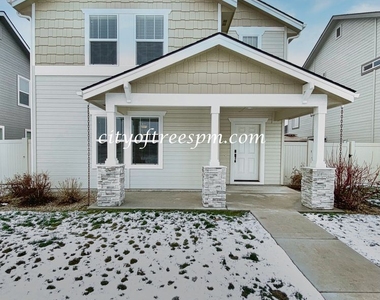 4102 N Ambercreek Ave - Photo Thumbnail 0