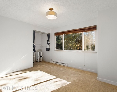 332 Cervantes Circle - Photo Thumbnail 13