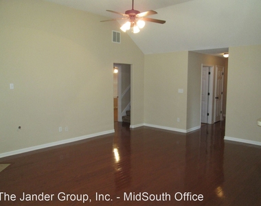 7402 Appling Mist Drive - Photo Thumbnail 2