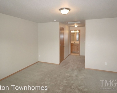 9402 - 9625 Ne 73rd Circle - Photo Thumbnail 11