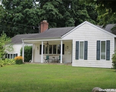 340 Scudder Avenue - Photo Thumbnail 0