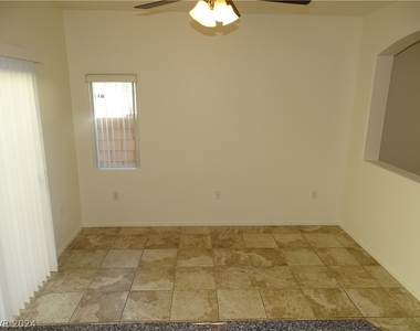 6329 Sandy Ridge Street - Photo Thumbnail 10