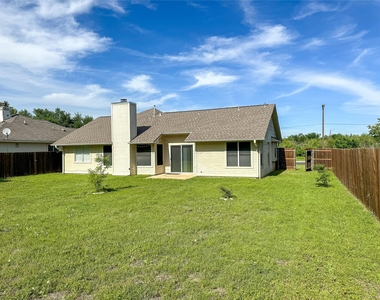 1612 Southwestern Blvd - Photo Thumbnail 29