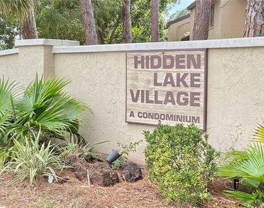 2707 Hidden Lake Boulevard - Photo Thumbnail 13