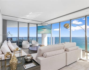 15701 Collins Ave - Photo Thumbnail 2