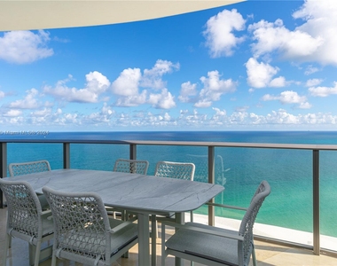 15701 Collins Ave - Photo Thumbnail 15