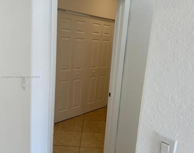 11054 Sw 237 Ln - Photo Thumbnail 2