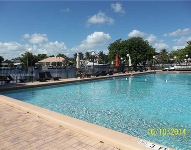 851 Three Islands Blvd - Photo Thumbnail 3