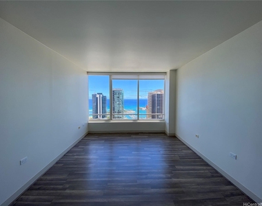 1009 Kapiolani Boulevard - Photo Thumbnail 2