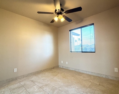 6509 W Palo Verde Avenue - Photo Thumbnail 28