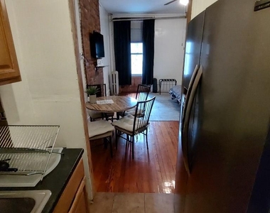 550 West 161st Street - Photo Thumbnail 4